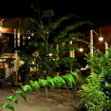 Sunntop Cabana Trincomalee Esterno foto