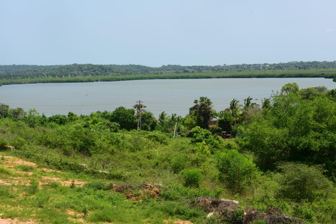 Sunntop Cabana Trincomalee Esterno foto
