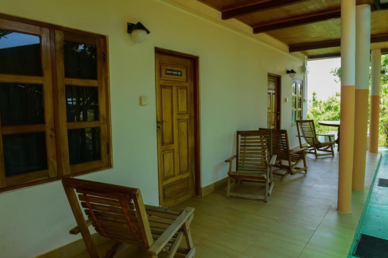 Sunntop Cabana Trincomalee Esterno foto