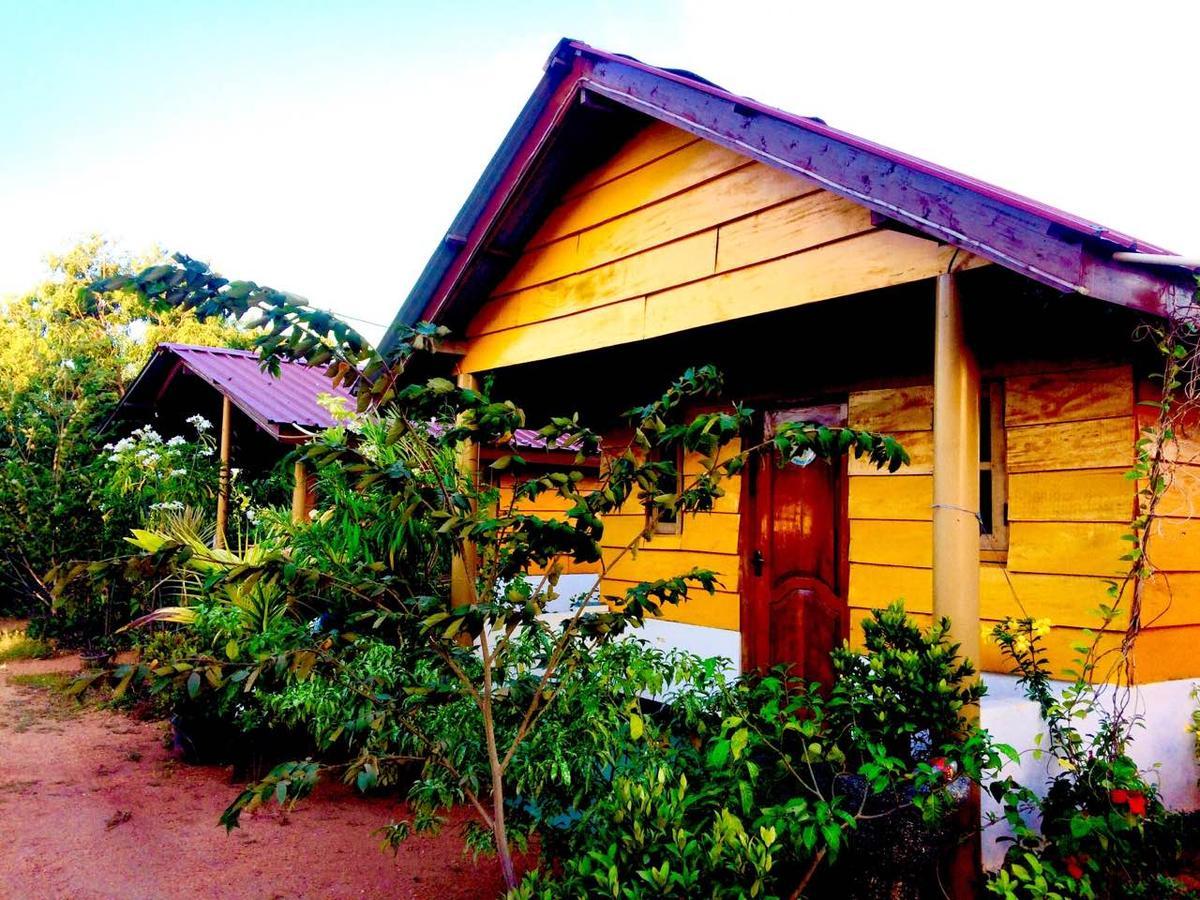 Sunntop Cabana Trincomalee Esterno foto
